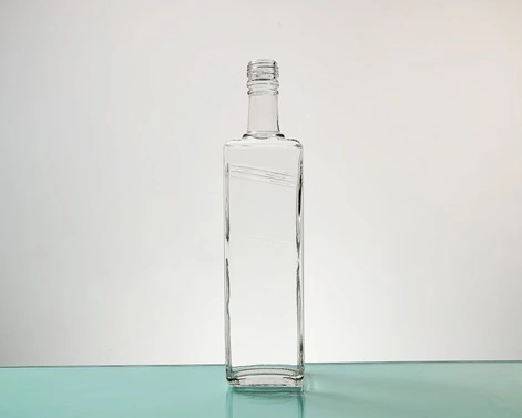 Garrafa de aguardente de 500ml de sílex quadrado alto
